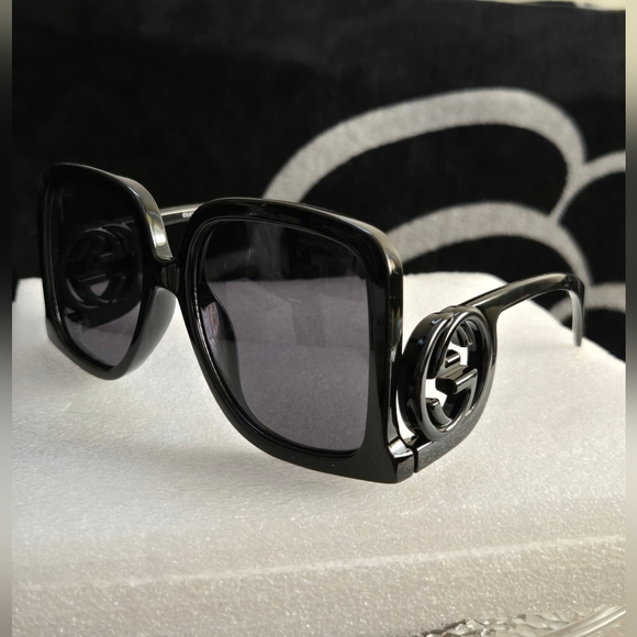 Black Oversized Sunglasses *new - Picture 4 of 9